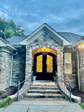 Exterior - Luxury Retreat in Red Bank, TN! (Red Bank)