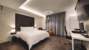 Deluxe Room | Free WiFi