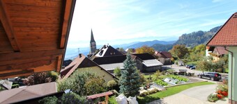 Holiday apartment in a quiet location with pool