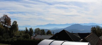 Appartement avec grand balcon et piscine
