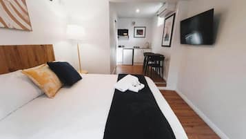 Standard 2 Bedroom House | 2 chambres, draps fournis