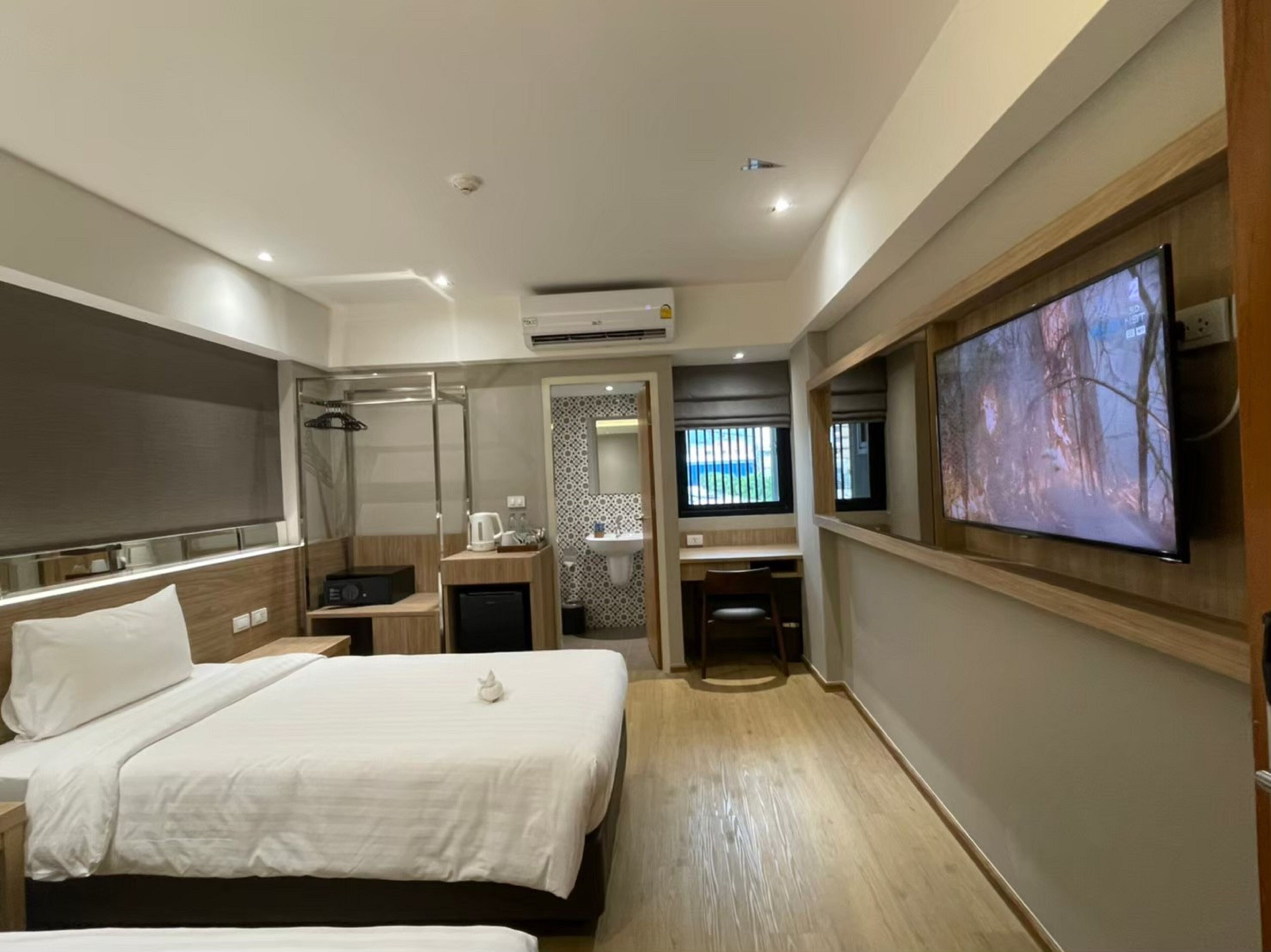 Photo - Almas Hotel Bangkok