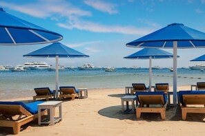 Private beach, beach bar - Pickalbatros Blu Spa Resort - Adults Friendly 16 Years Plus (Hurghada)