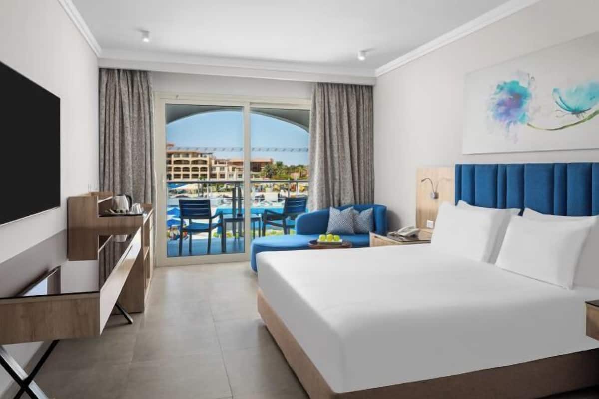 Minibar, insonorizzazione, Wi-Fi gratuito, lenzuola