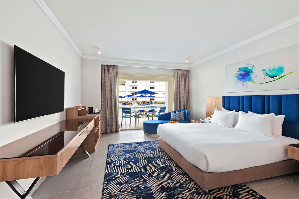 Minibar, soundproofing, free WiFi, bed sheets