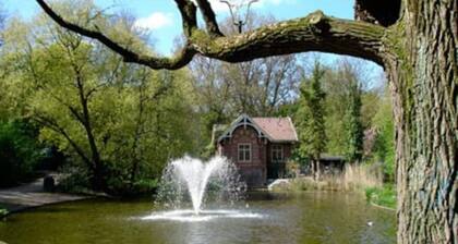 Beautiful quiet Apt in the center of Amsterdam
