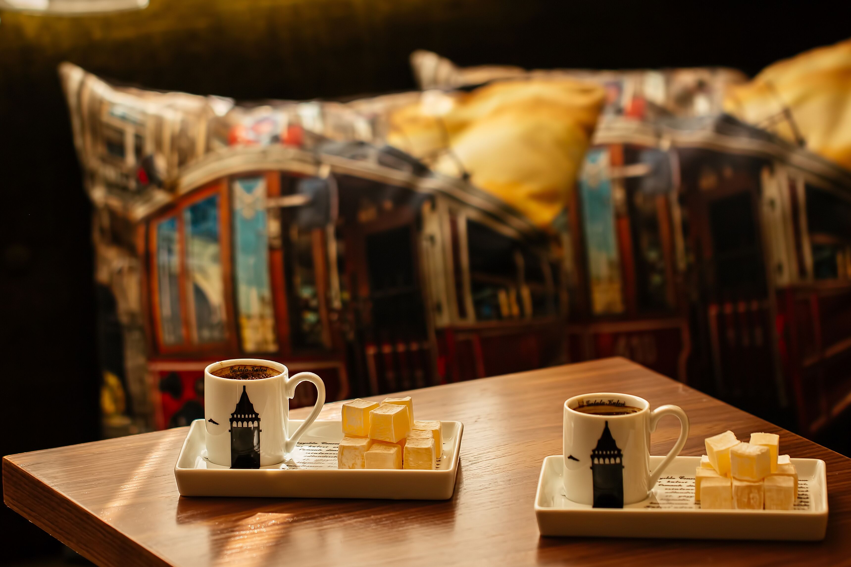 Daily continental breakfast (EUR 30 per person)