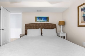 2 habitaciones, escritorio, tabla de planchar con plancha y wifi 