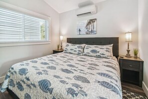 1 slaapkamer, een strijkplank/strijkijzer, wifi, beddengoed