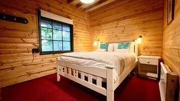 4 soverom, skrivebord, strykejern/-brett og wi-fi (inkludert)