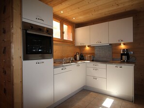 Microwave, oven, dishwasher