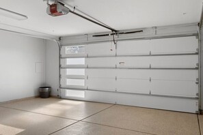 Interior - Emerald Oasis - Old Town (Scottsdale)