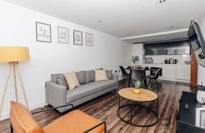 Departamento, 2 camas Queen size | Sala de estar