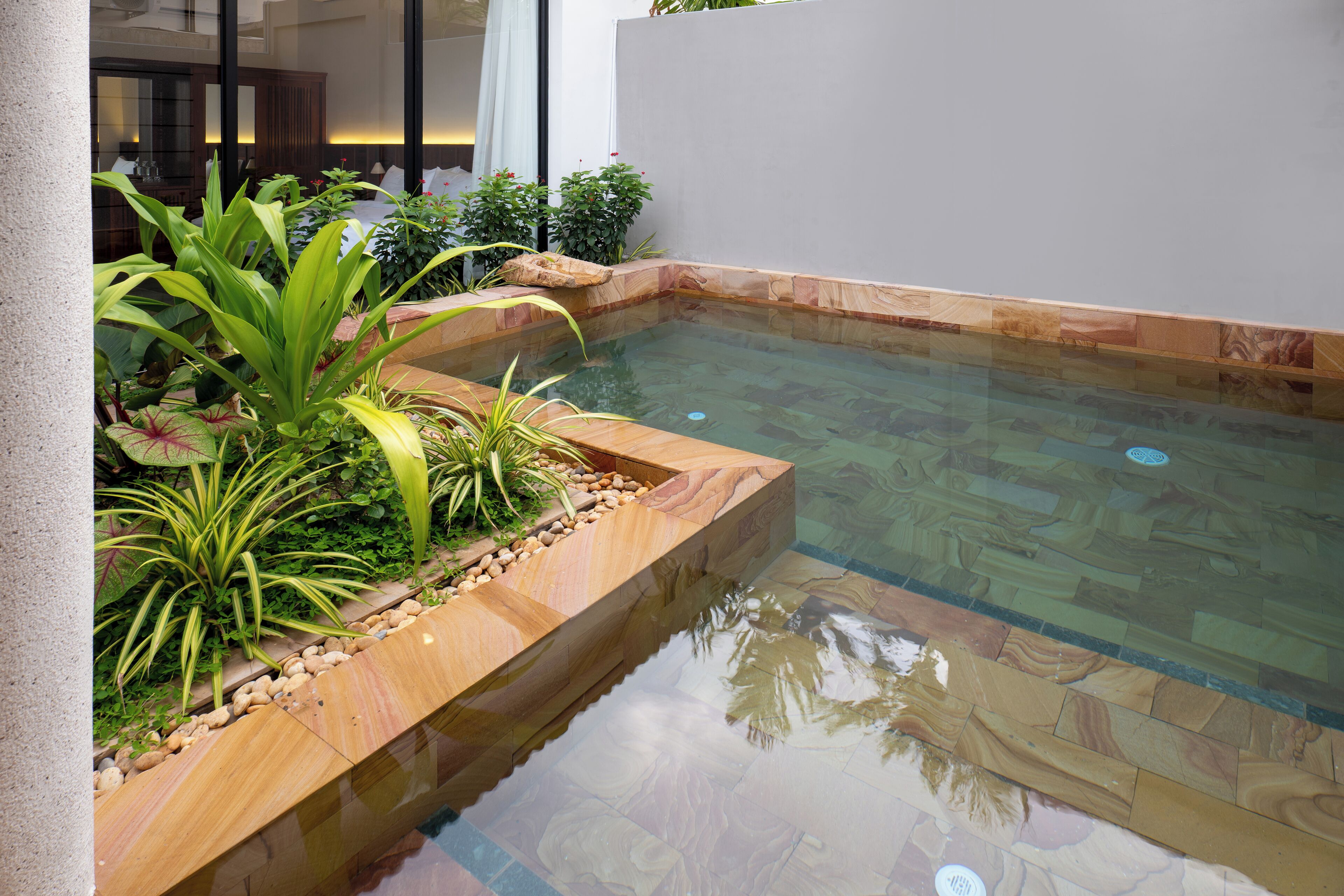 Family Pavillion Pool Suite 2-Bedroom | Piscina particular