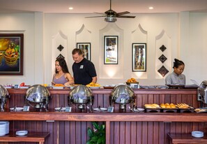 Tägliches inbegriffenes Frühstücksbuffet