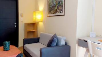 Älytelevisio, kirjoja