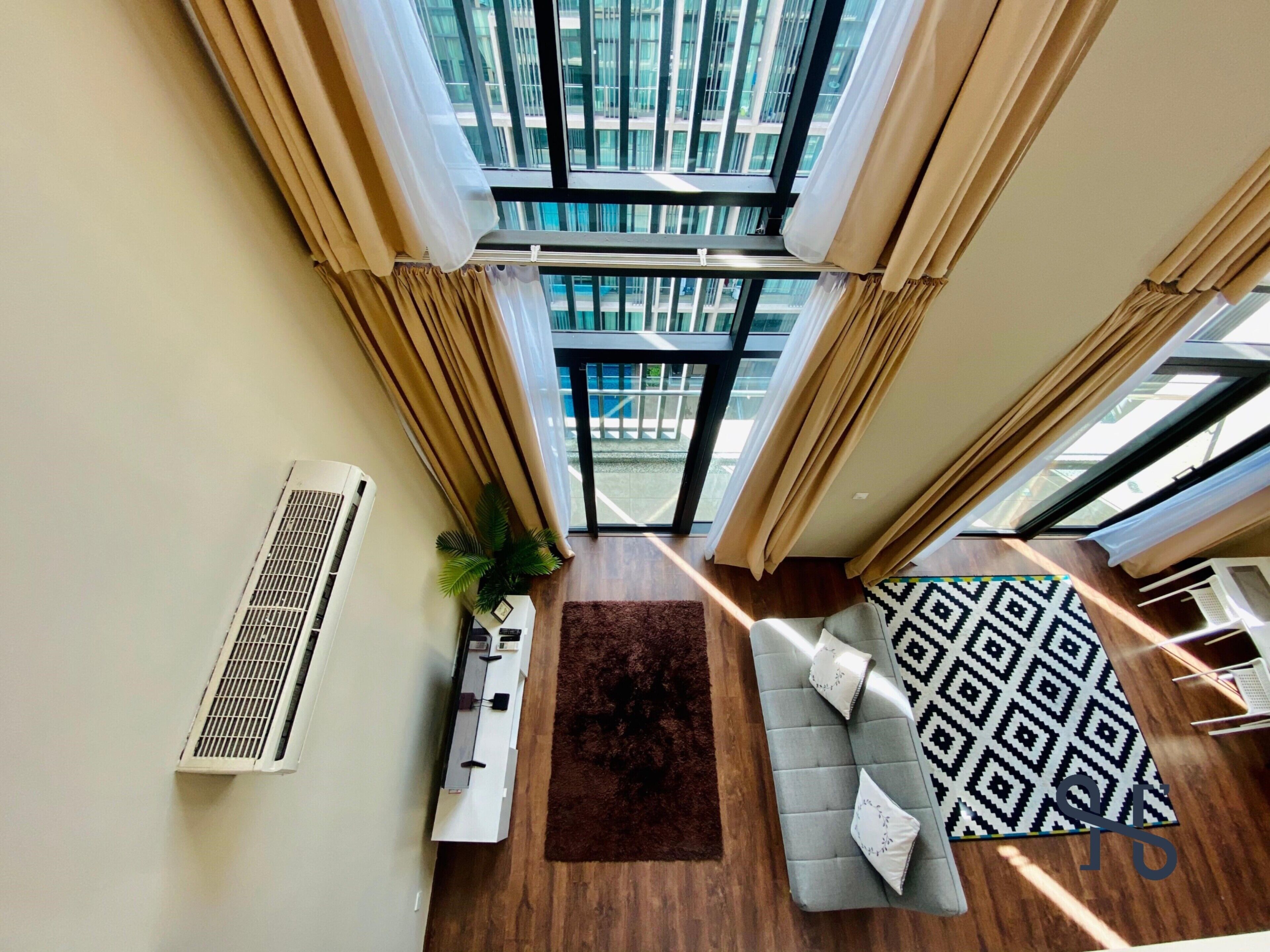 Duplex família | Área de estar | TV LED 40 polegadas com canais digitais, TV, Netflix