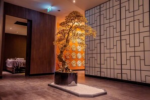 Couples treatment room(s), sauna, steam room, body treatments - Chatrium Grand Bangkok (Bangkok)