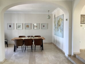 تناول الطعام