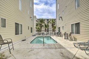Pool - Walk to Shore: Roomy Condo in North Myrtle Beach! (North Myrtle Beach)