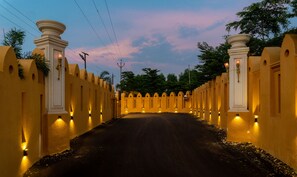 Property entrance - Hamlinn Resort (Guna)