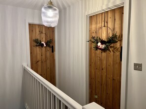 Cottage | 2 bedrooms, iron/ironing board, free WiFi, bed sheets - Penderyn Cottage, Waterfall Country, Brecon Beacons (Aberdare)