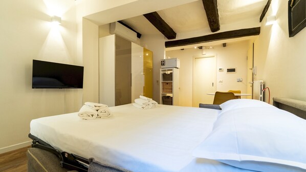 Classic Studio (0 Bedroom) | Premium bedding, iron/ironing board, bed sheets - Italianway - Arienti 22 (Bologna)