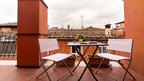 Departamento (1 Bedroom) | Restaurante al aire libre
