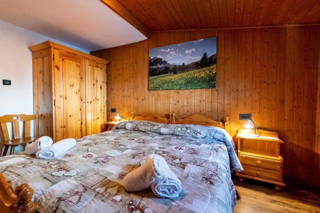 1 bedroom, iron/ironing board, free WiFi