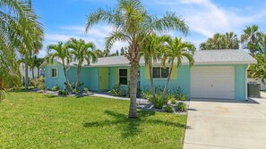 House, 2 Bedrooms | Exterior