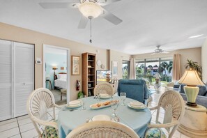 Condo, 1 Bedroom | Dining