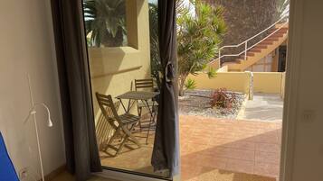 Apartment | Terrace/patio