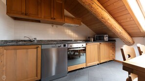 Apartment (2 Bedrooms) | Interior - Andreola 1 (Bormio)