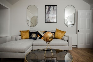 Casa, baño privado, vista al jardín | Lounge