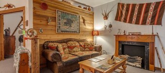 Pinecone at Whispering Pines Inn