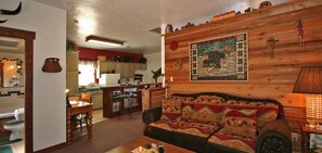 TV, fireplace, DVD player