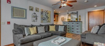 Satin Suite at Whispering Pines Inn
