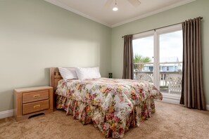 Casa, 4 habitaciones | 4 habitaciones y wifi gratis 