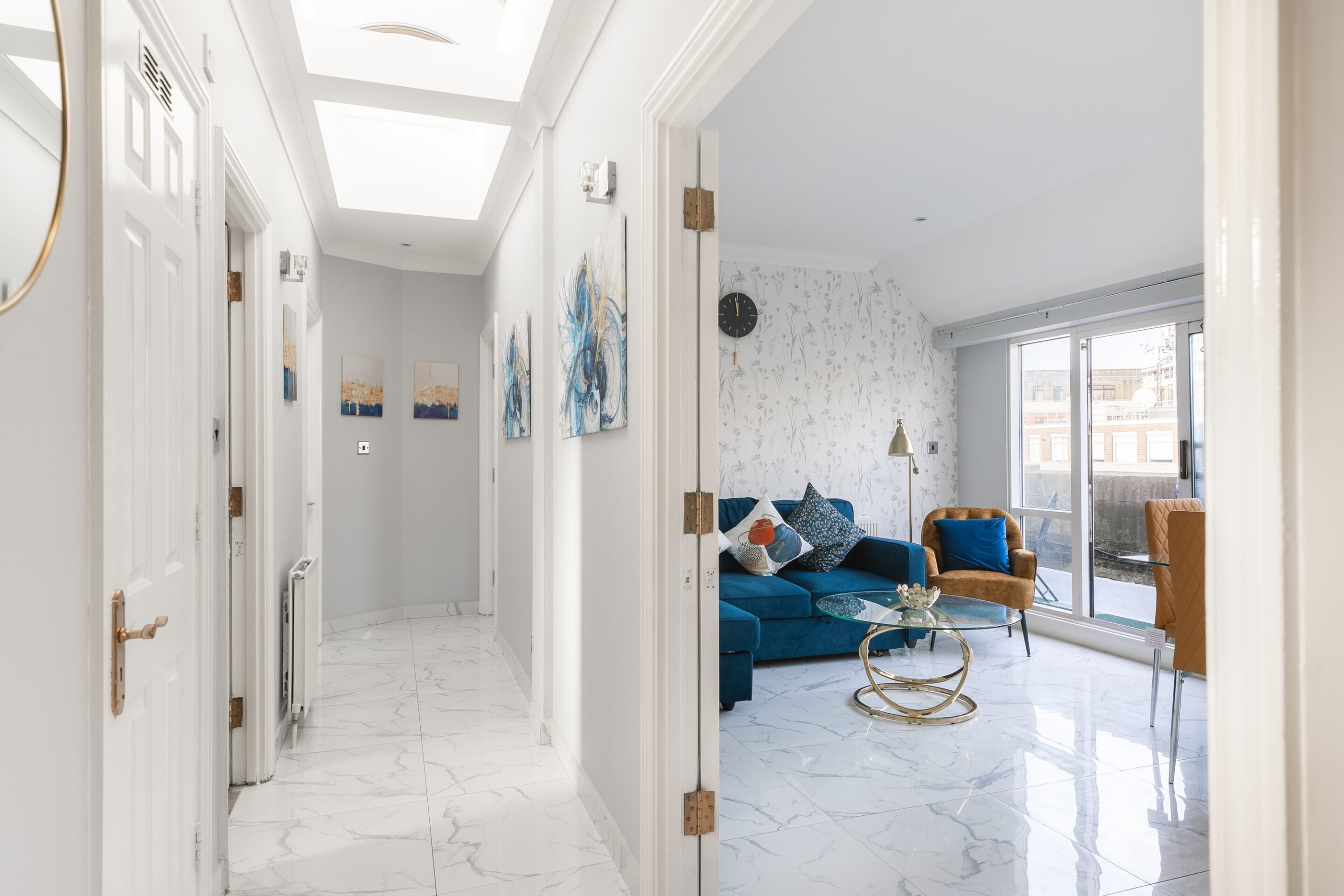 Apartment, Ensuite, City View (in Marble Arch) | Lounge