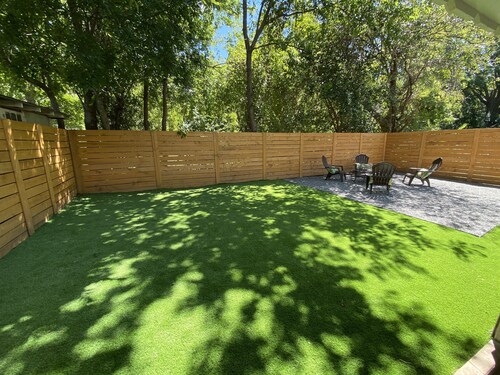 Love Shack in Sherman