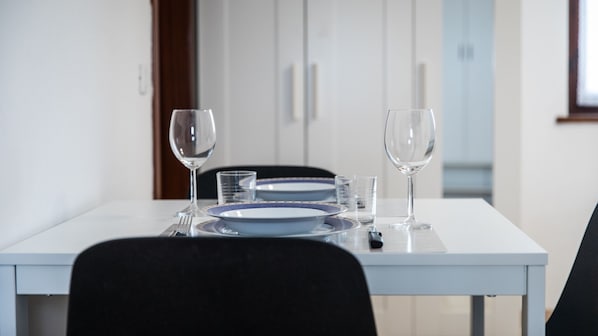 Family Studio (0 Bedroom) | In-room dining - Italianway - Castellana Mono 68 (Udine)