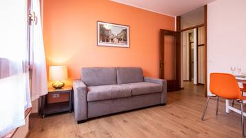 Apartment (1 Bedroom) | Living area