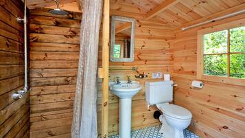 Douche, serviettes fournies