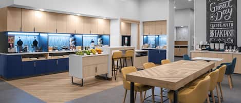 Free daily continental breakfast