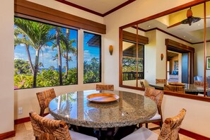 Dining - Fabulous Condo with Amazing Ocean Views - Bldg 22! Remaining Spring/Summer $350 (Kihei)