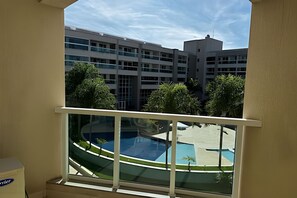 3 piscinas al aire libre