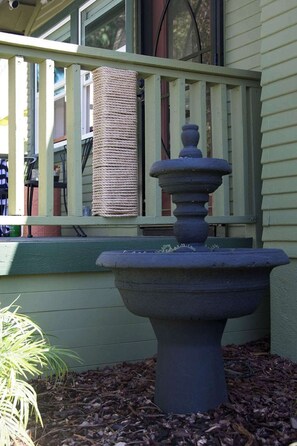 Exterior detail - 1915 Boho California Beach Kit House (Oceanside)