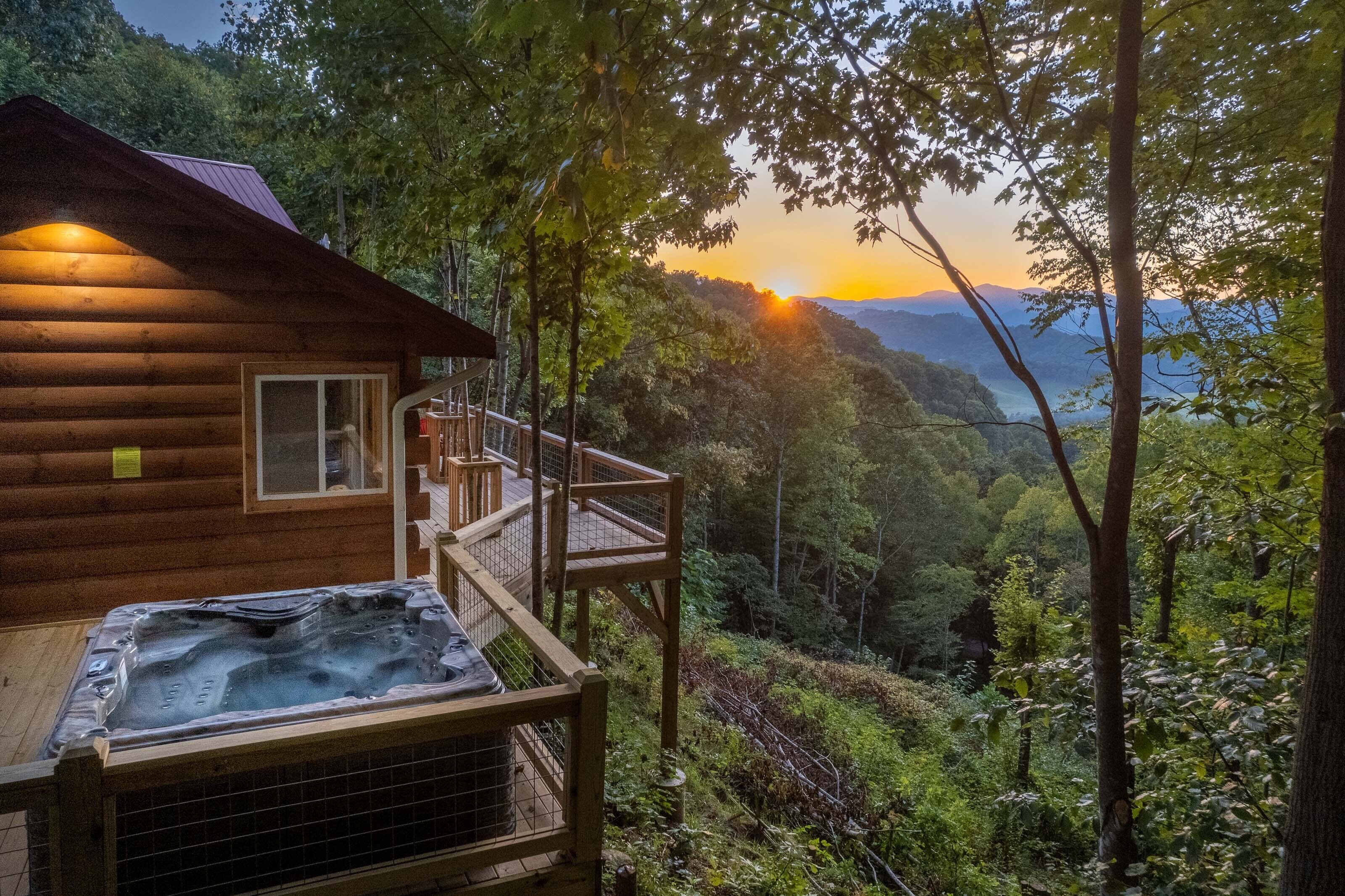 Tina de hidromasaje al aire libre