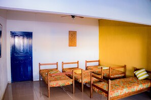 3 bedrooms, blackout curtains, iron/ironing board, free WiFi