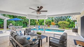 House | Terrace/patio